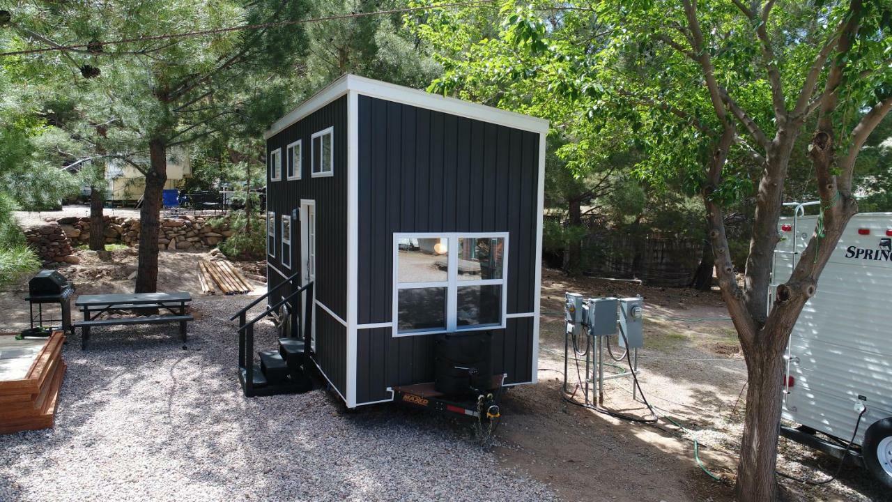 Hygge Tiny Home Hue-Gah Leeds Экстерьер фото